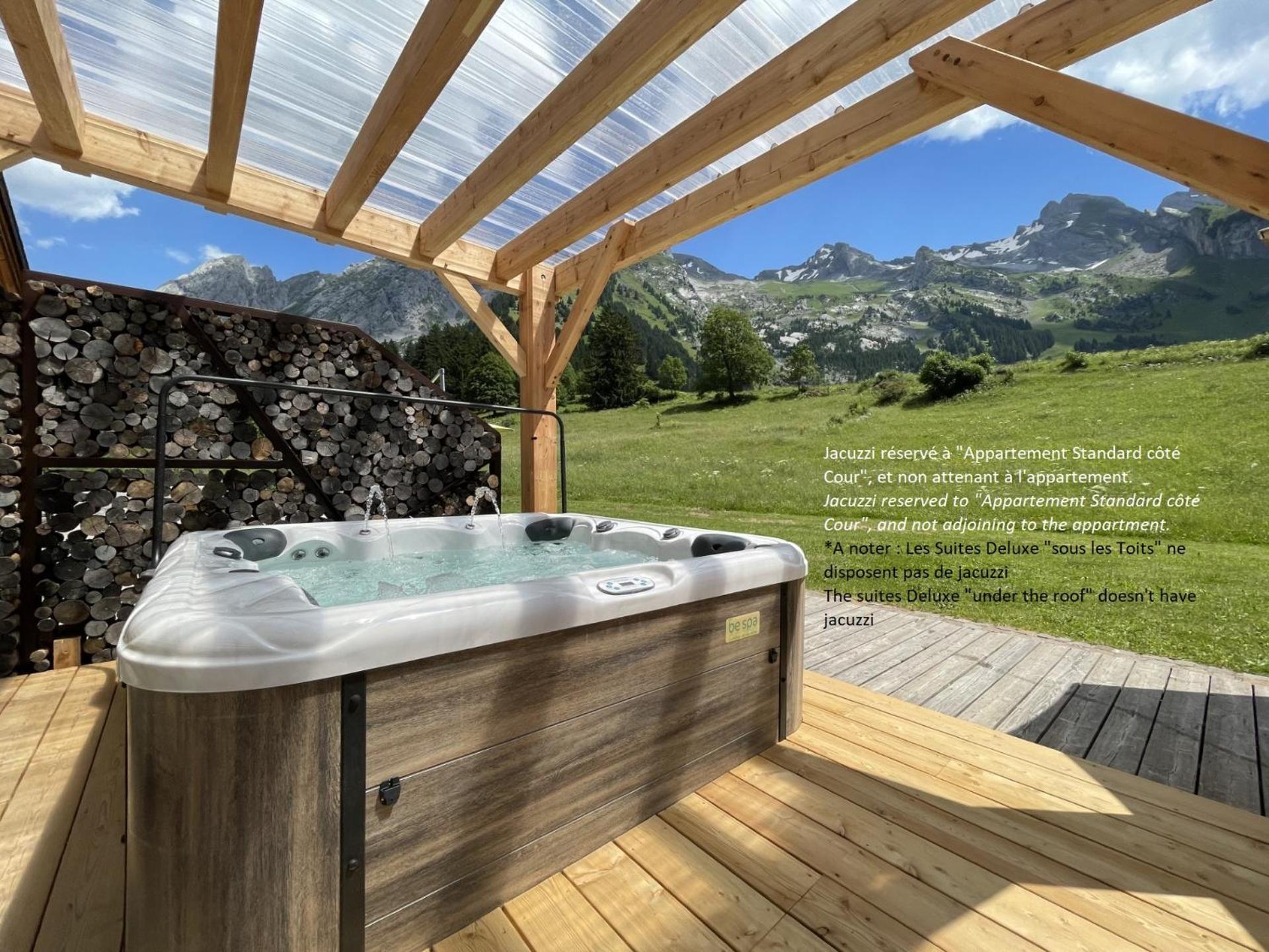 Chalet Inarpa - Appartements Et Suites La Clusaz Eksteriør billede